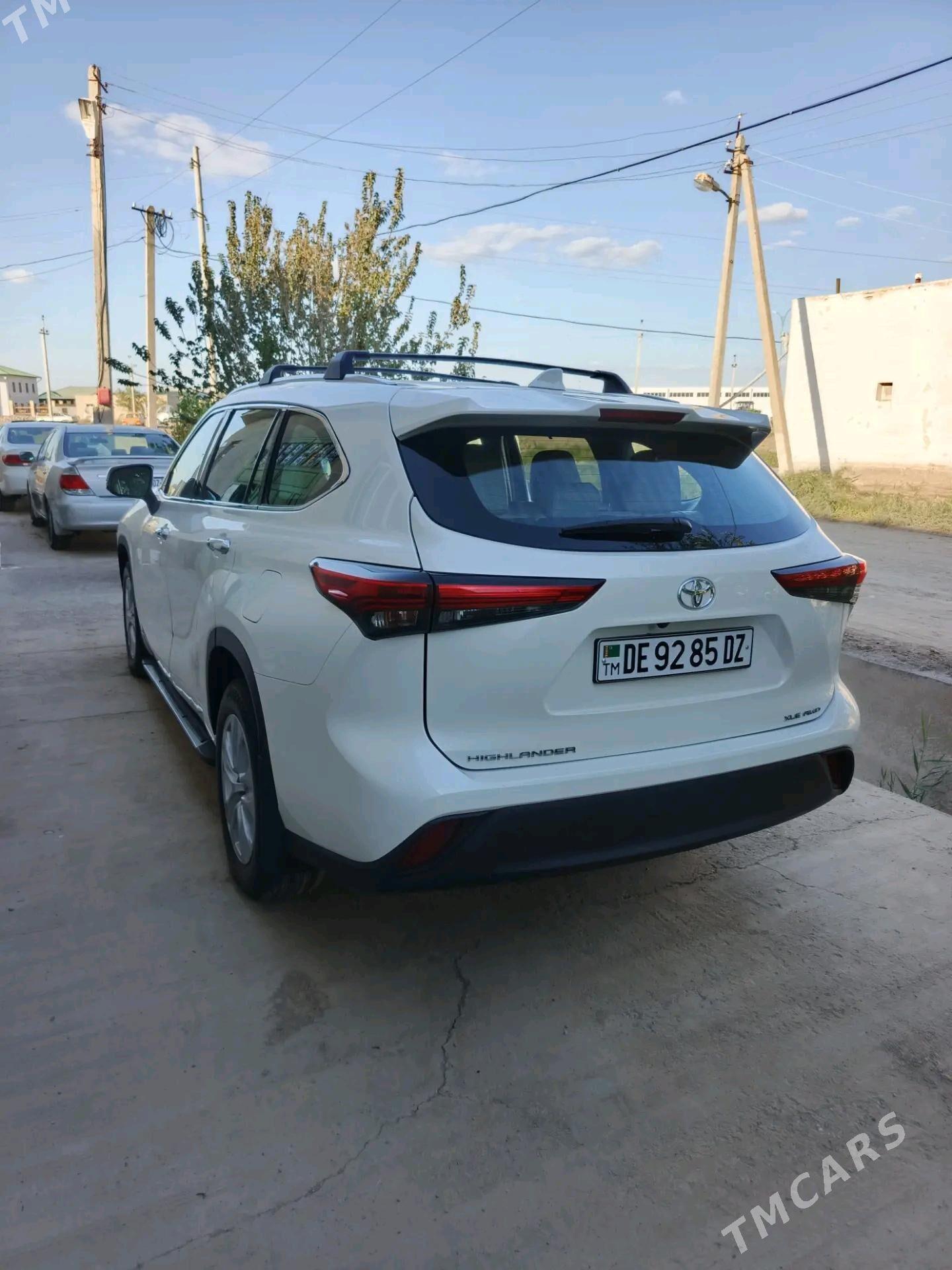 Toyota Highlander 2021 - 590 000 TMT - Köneürgenç - img 5