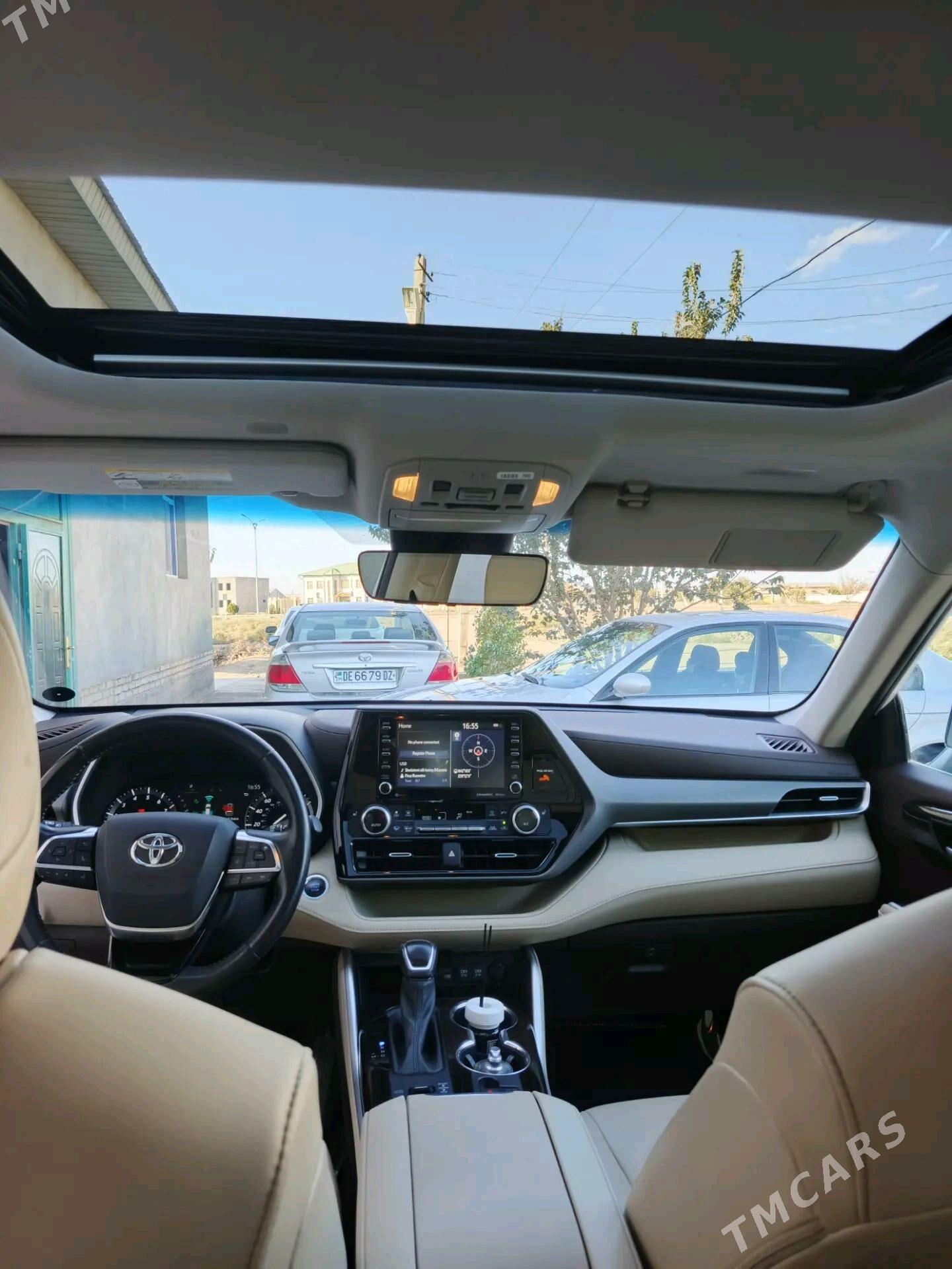 Toyota Highlander 2021 - 590 000 TMT - Köneürgenç - img 6