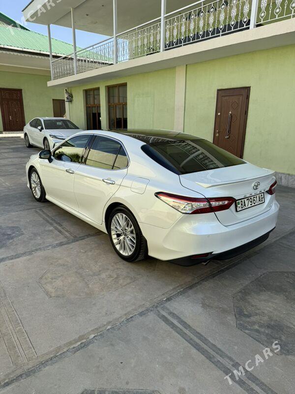 Toyota Camry 2019 - 510 000 TMT - Ашхабад - img 5