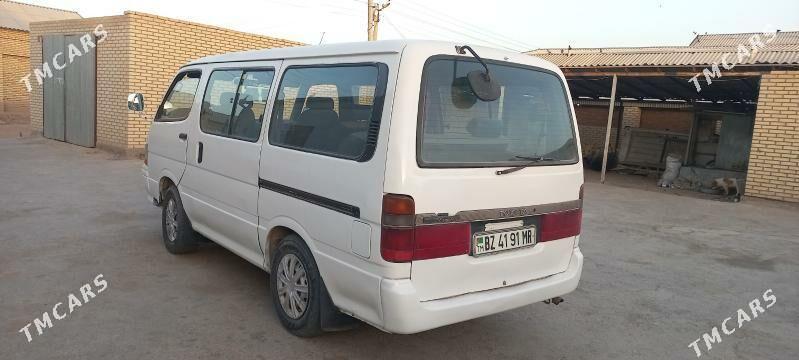 Toyota Hiace 1992 - 55 000 TMT - Мары - img 2