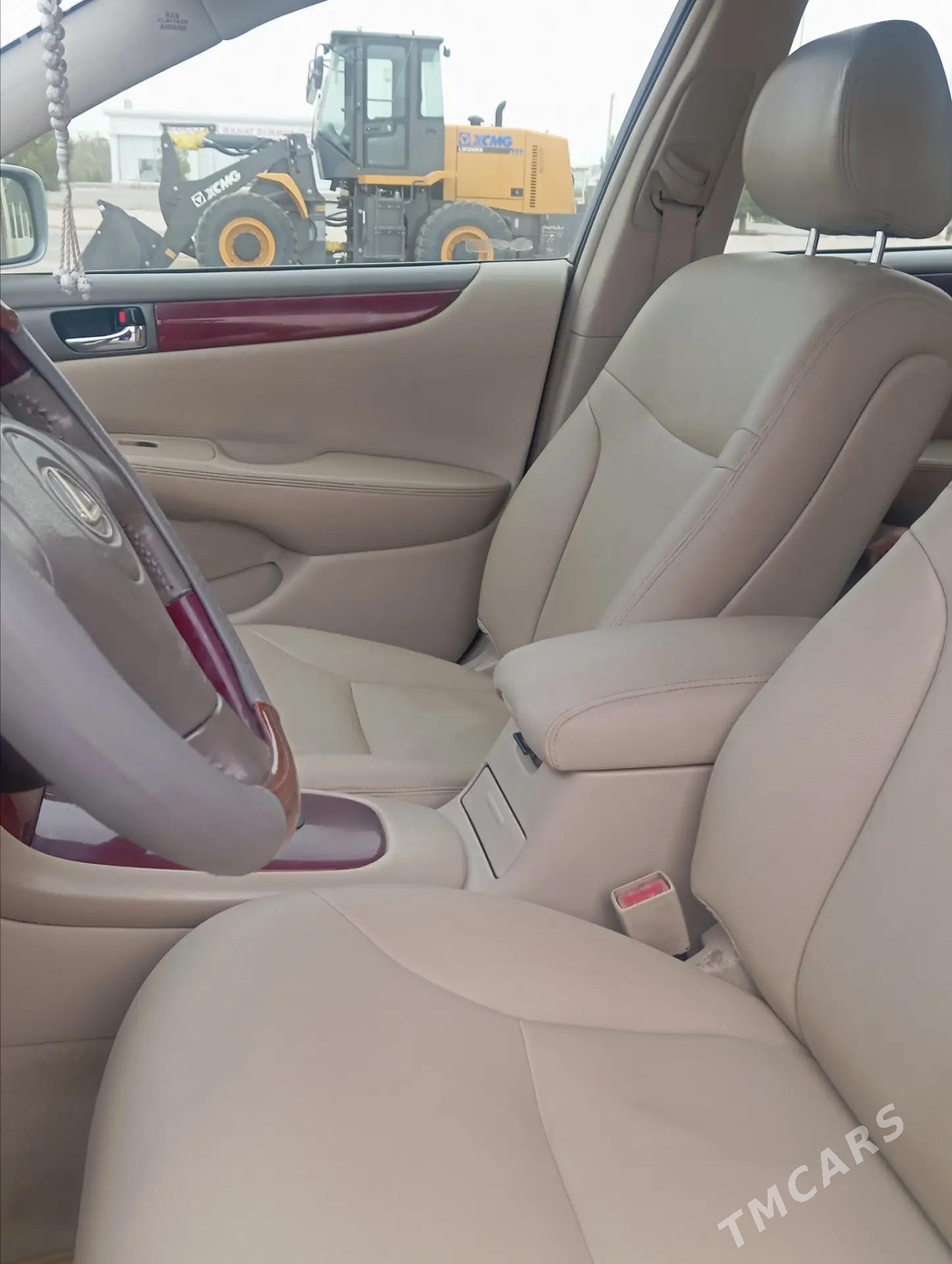 Lexus ES 300 2003 - 220 000 TMT - Саят - img 6