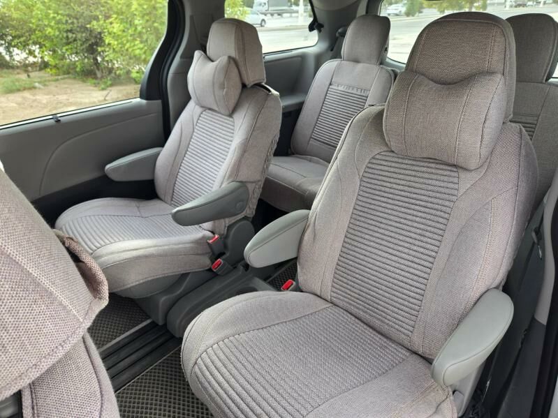Toyota Sienna 2019 - 431 000 TMT - Ашхабад - img 8