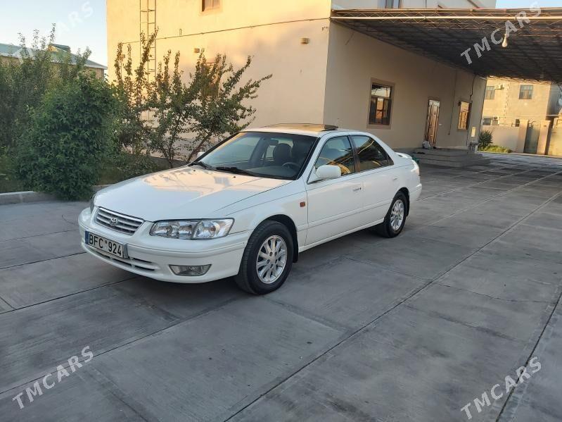 Toyota Camry 2001 - 160 000 TMT - Чарджоу - img 2