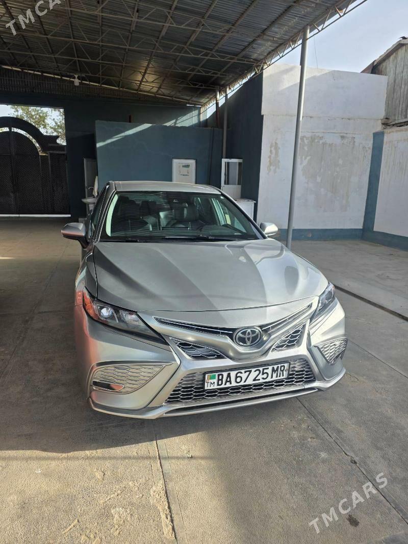 Toyota Camry 2021 - 290 000 TMT - Baýramaly - img 4