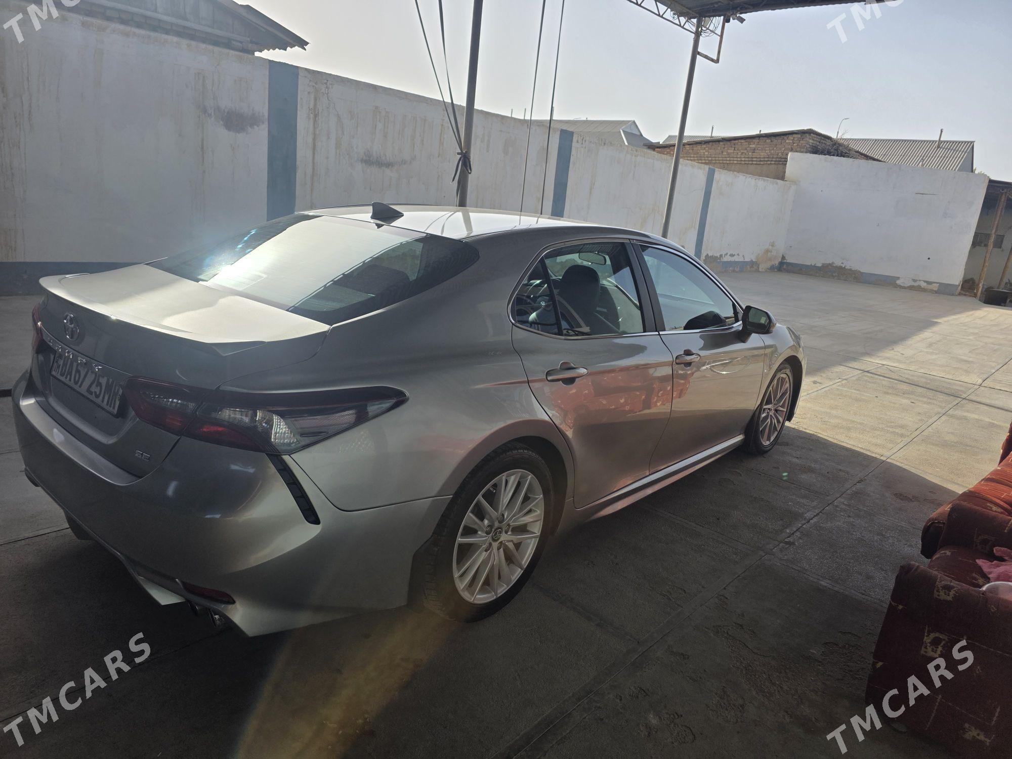 Toyota Camry 2021 - 290 000 TMT - Baýramaly - img 2