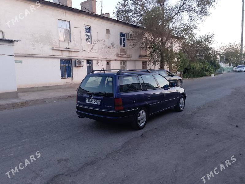 Opel Astra 1996 - 52 000 TMT - Дашогуз - img 3