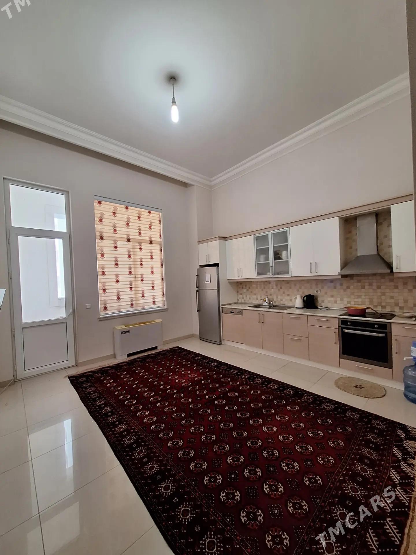 Çehow Arenda elitka  4komnat - ул. Чехова -  Элитки (А.Ниязов шаёлы) - img 2