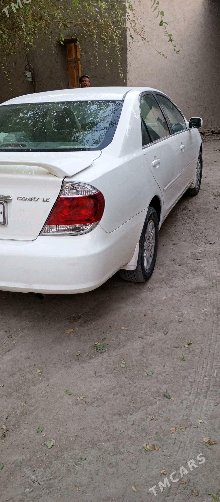Toyota Camry 2004 - 190 000 TMT - етр. Туркменбаши - img 8