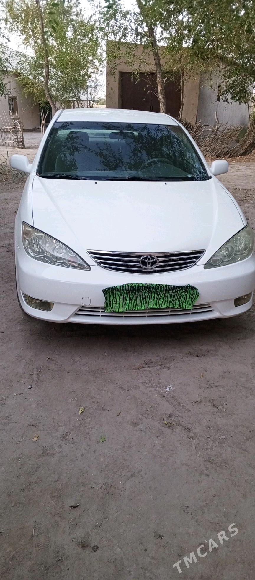 Toyota Camry 2004 - 190 000 TMT - етр. Туркменбаши - img 9