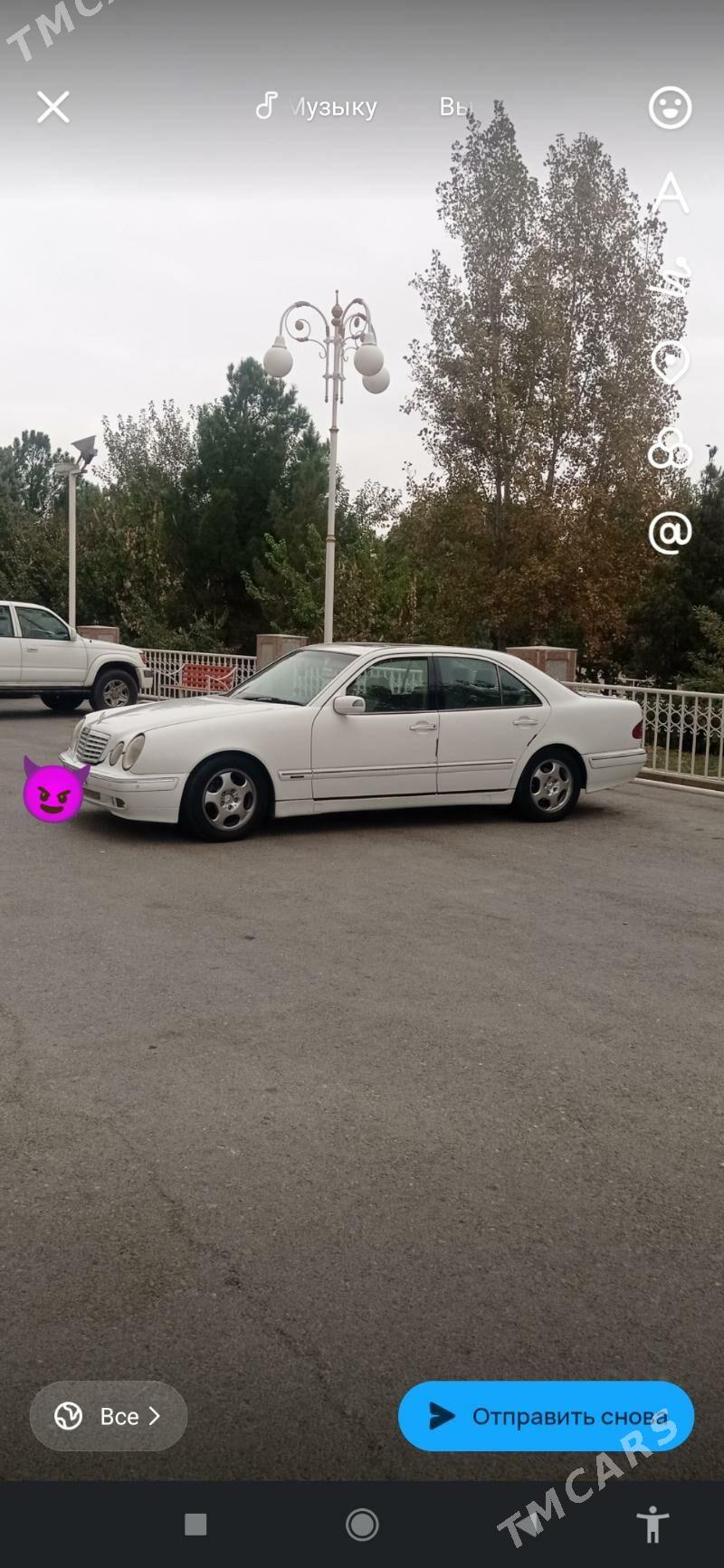 Mercedes-Benz E320 2001 - 112 000 TMT - Бахарден - img 3