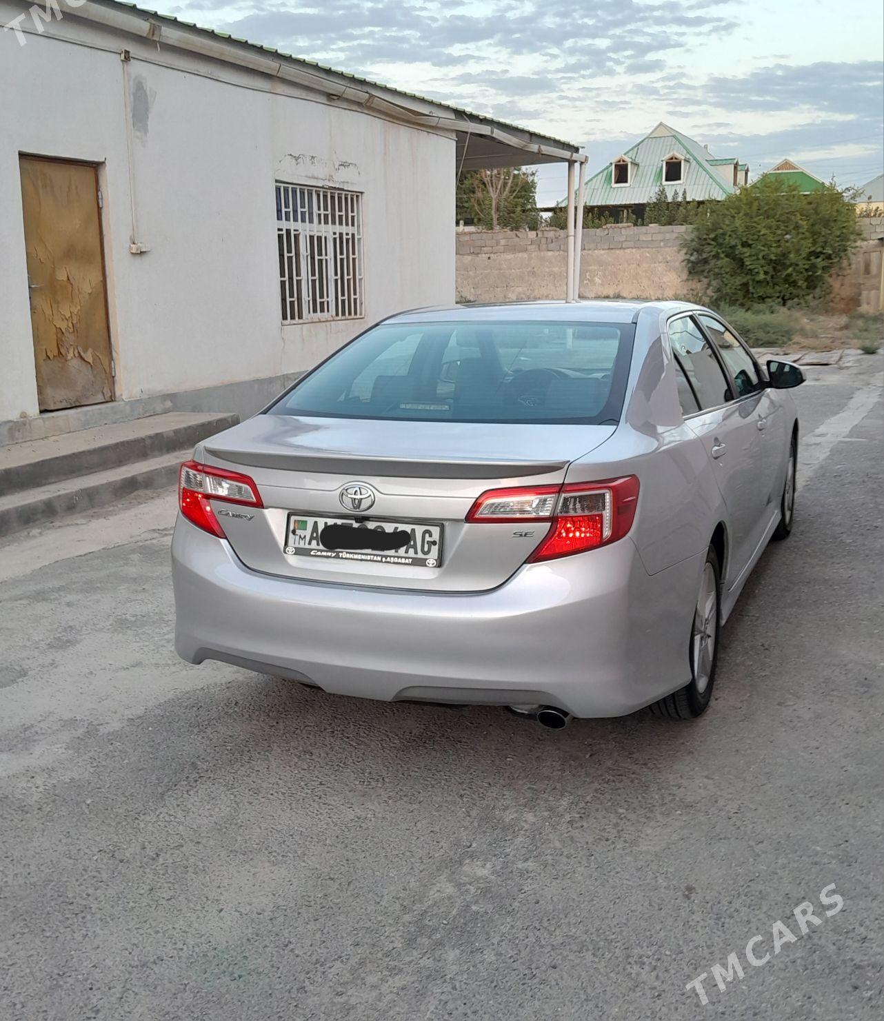 Toyota Camry 2013 - 225 000 TMT - Ашхабад - img 2