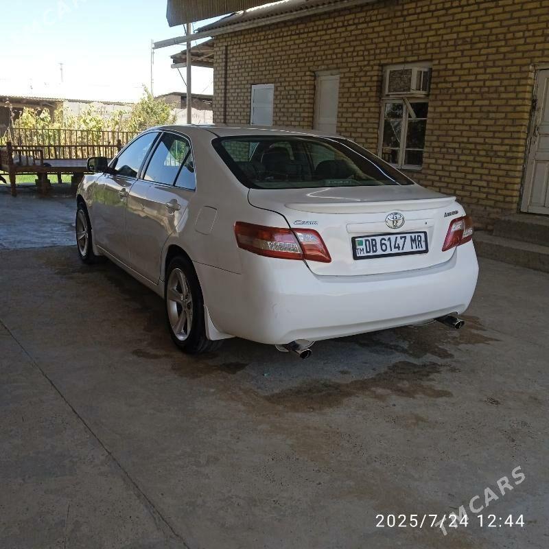 Toyota Camry 2010 - 115 000 TMT - Сакарчага - img 3
