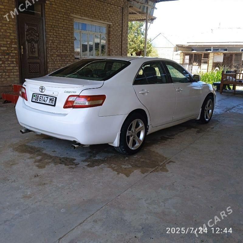 Toyota Camry 2010 - 115 000 TMT - Сакарчага - img 4