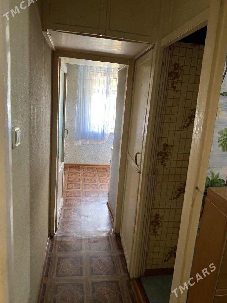 квартира в фабричном мкр - Туркменабат - img 5