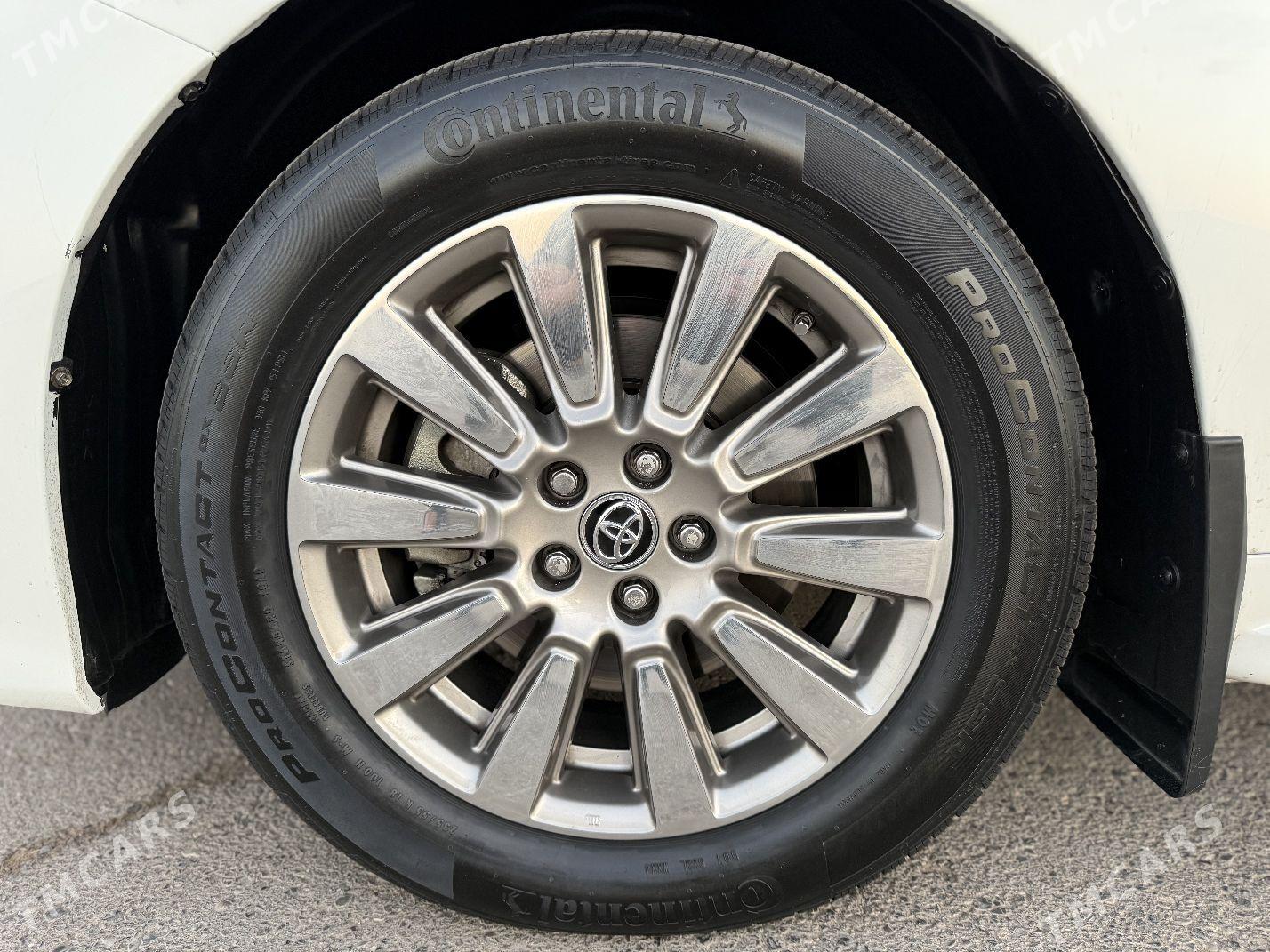 Toyota Sienna 2020 - 565 000 TMT - Ашхабад - img 10