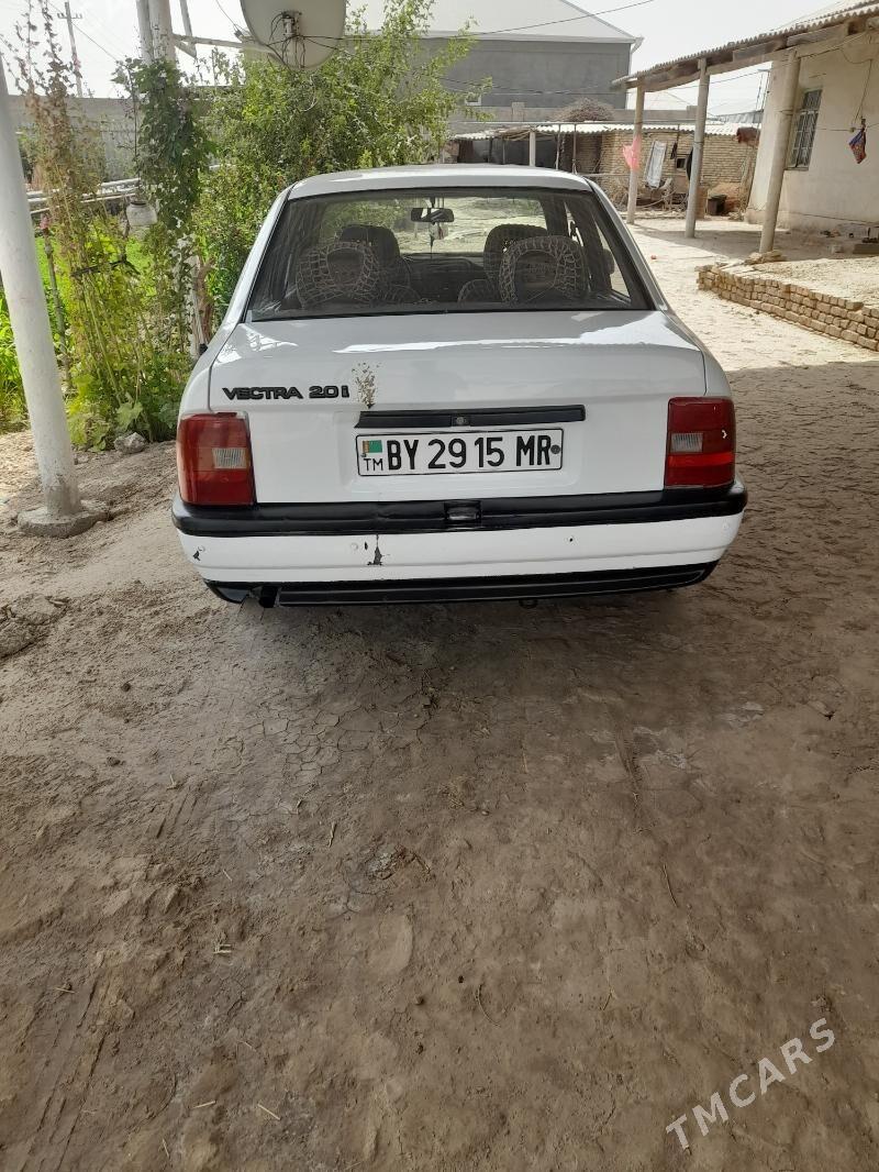 Opel Vectra 1989 - 30 000 TMT - Murgap - img 3