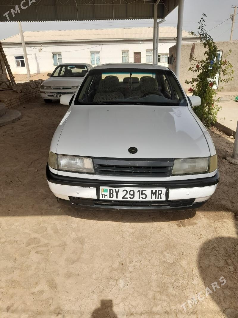 Opel Vectra 1989 - 30 000 TMT - Murgap - img 2