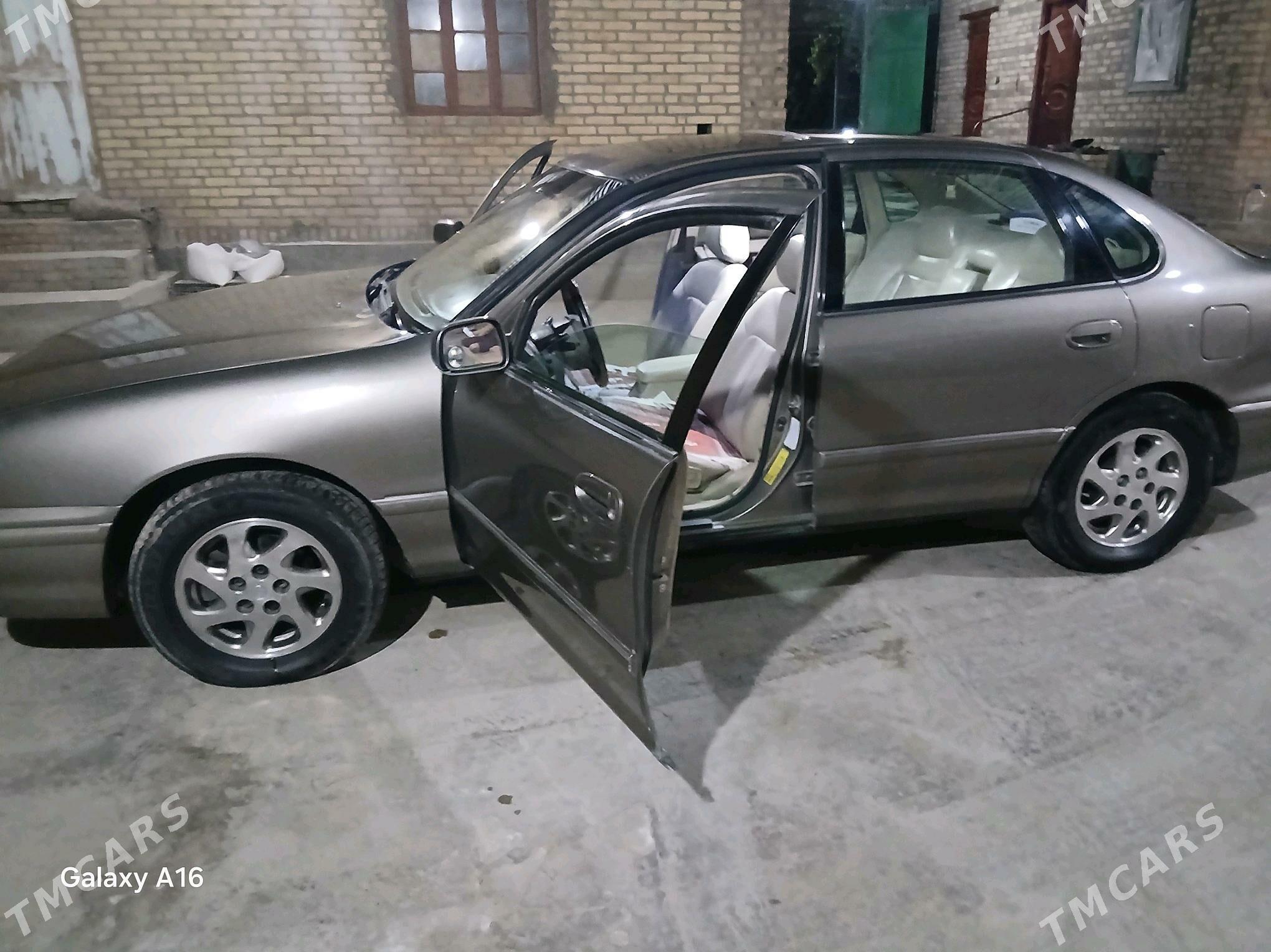 Toyota Avalon 1998 - 130 000 TMT - Чарджоу - img 8
