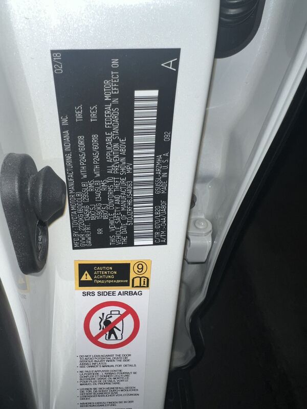 Toyota Highlander 2018 - 440 000 TMT - Aşgabat - img 8