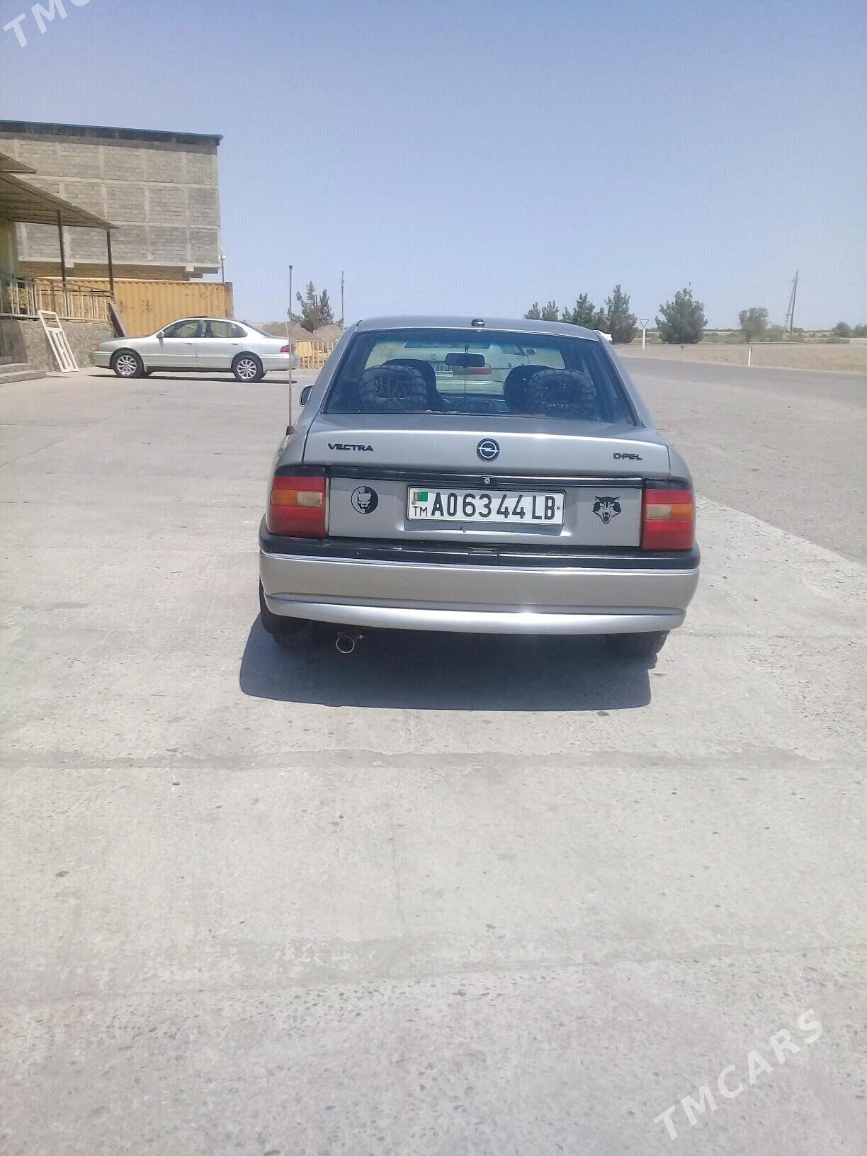 Opel Vectra 1992 - 40 000 TMT - Дянев - img 6