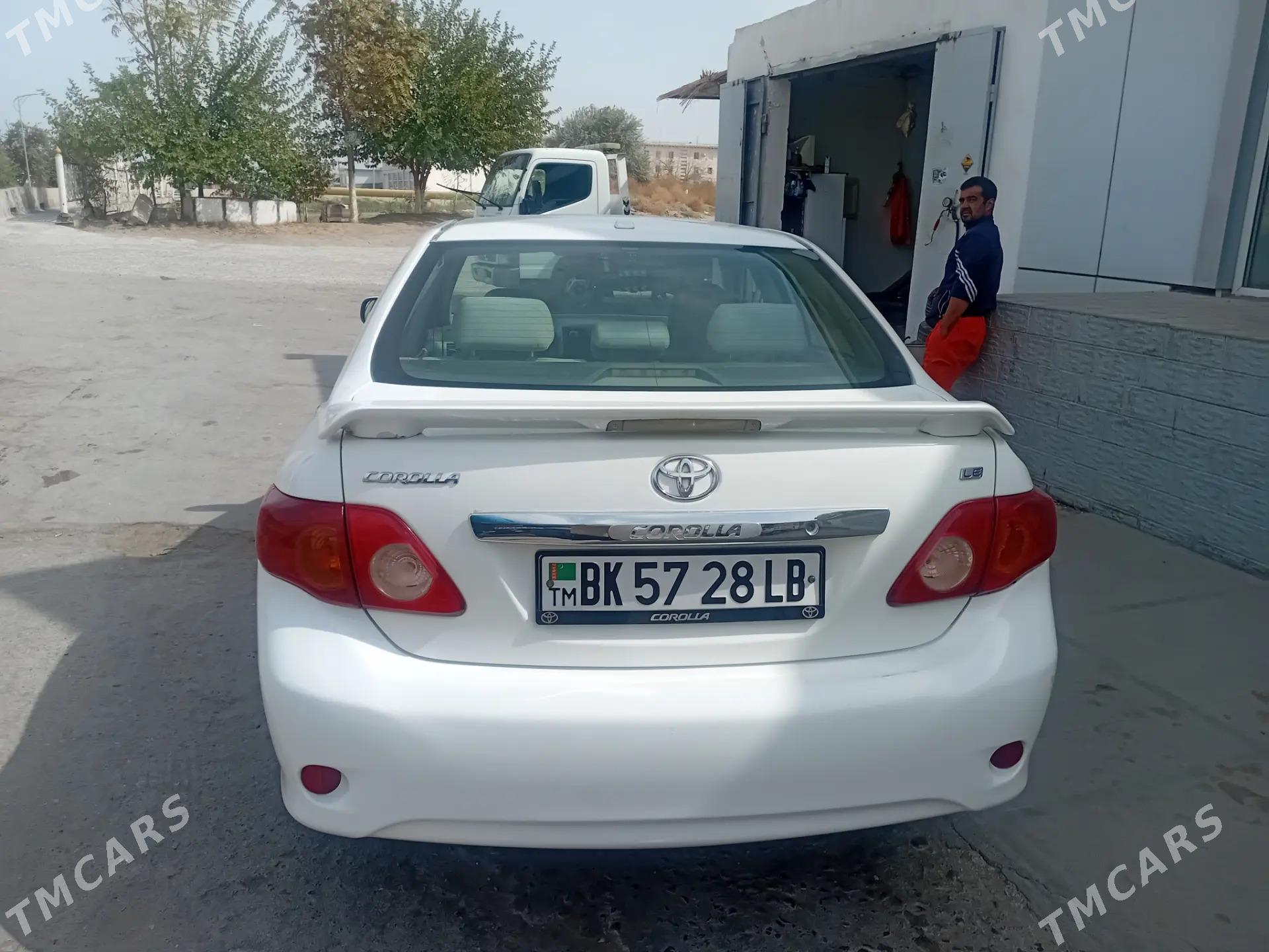Toyota Corolla 2010 - 135 000 TMT - Çärjew - img 3