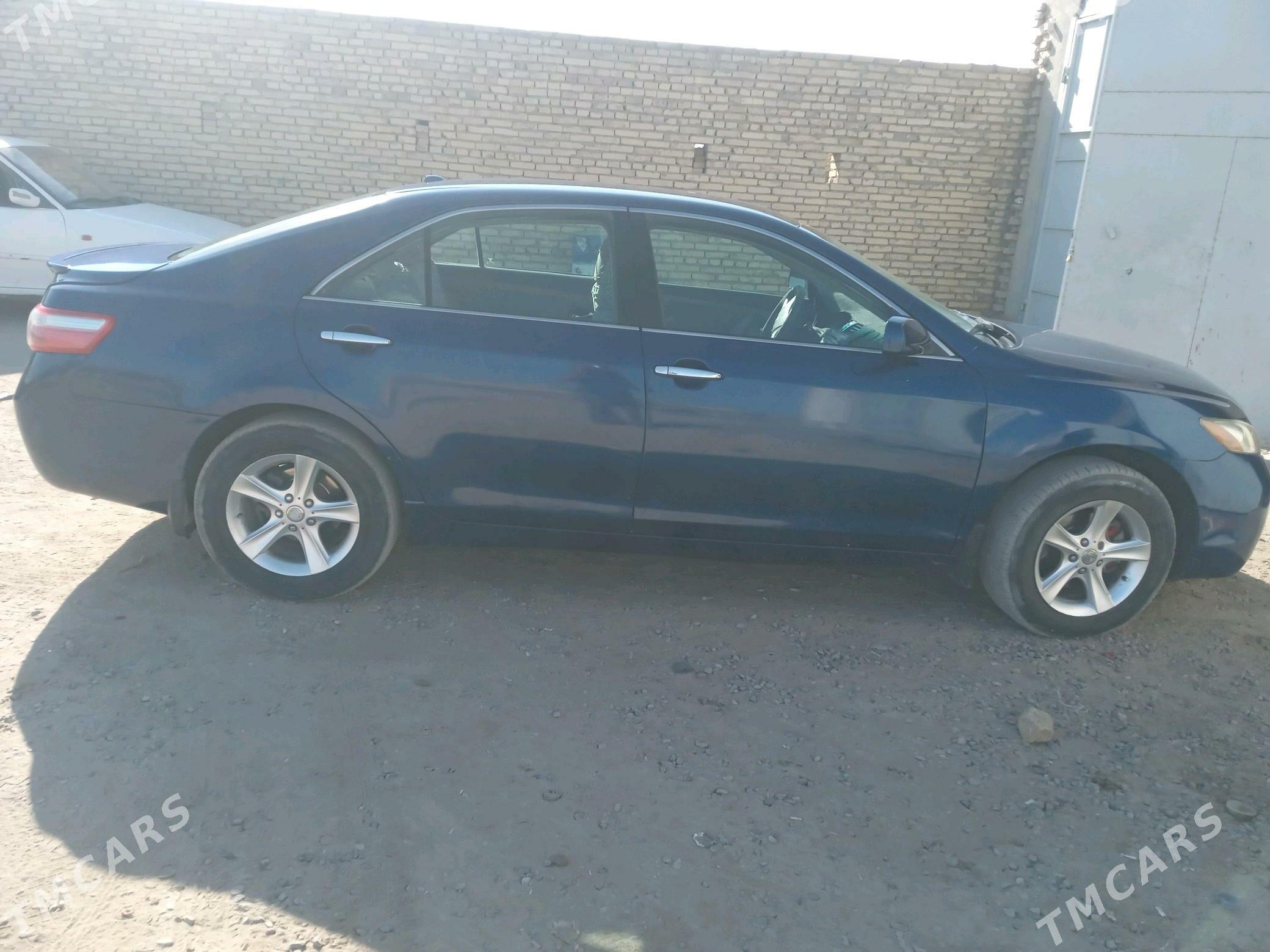 Toyota Camry 2009 - 160 000 TMT - Halaç - img 3