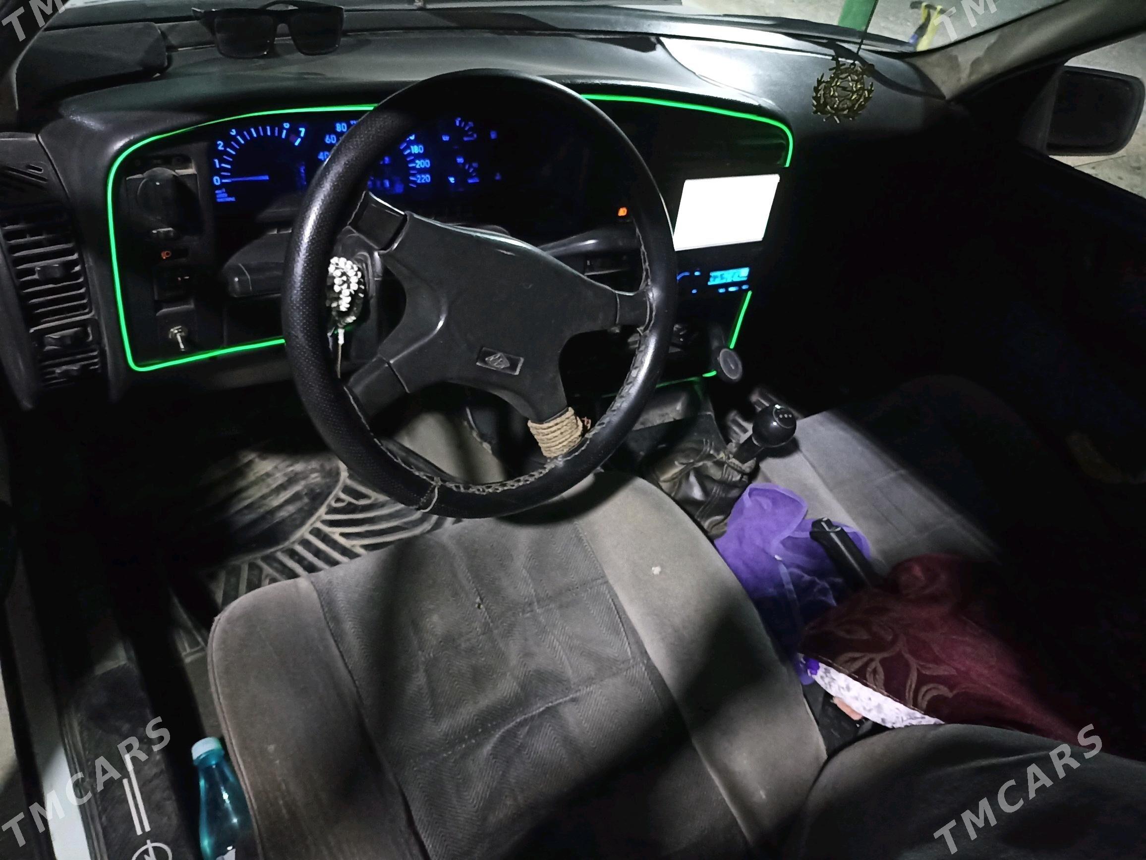 Opel Omega 1993 - 33 000 TMT - Кака - img 6