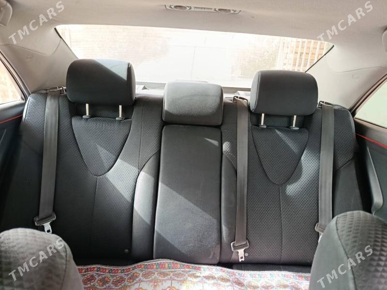 Toyota Camry 2011 - 180 000 TMT - Дашогуз - img 4