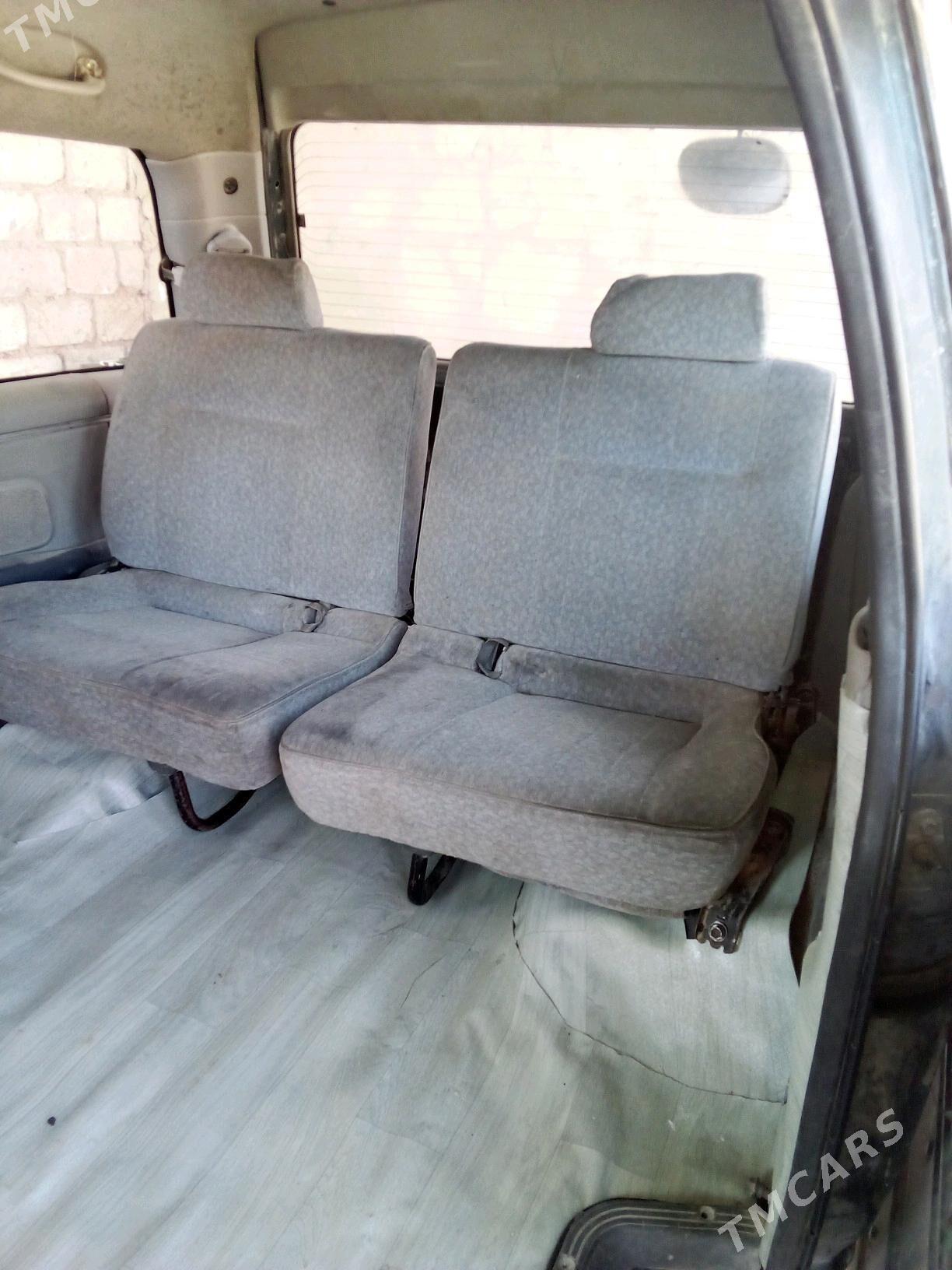 Toyota Town Ace 1996 - 30 000 TMT - Гызыларбат - img 2