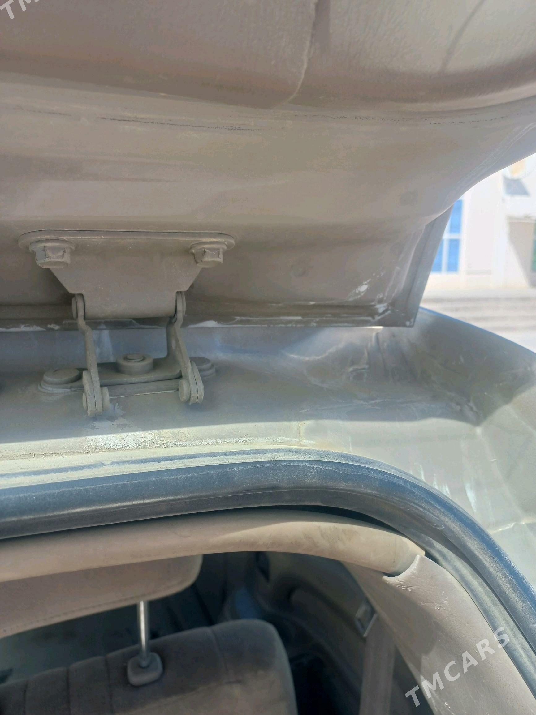 Toyota Sienna 2002 - 140 000 TMT - Дарганата - img 2