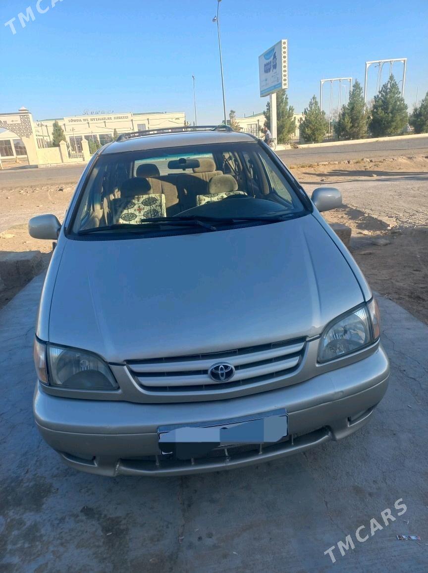 Toyota Sienna 2002 - 140 000 TMT - Дарганата - img 9