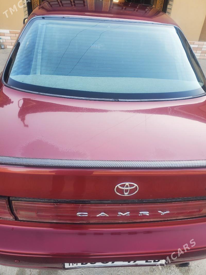 Toyota Camry 1993 - 110 000 TMT - Garabekewül - img 2