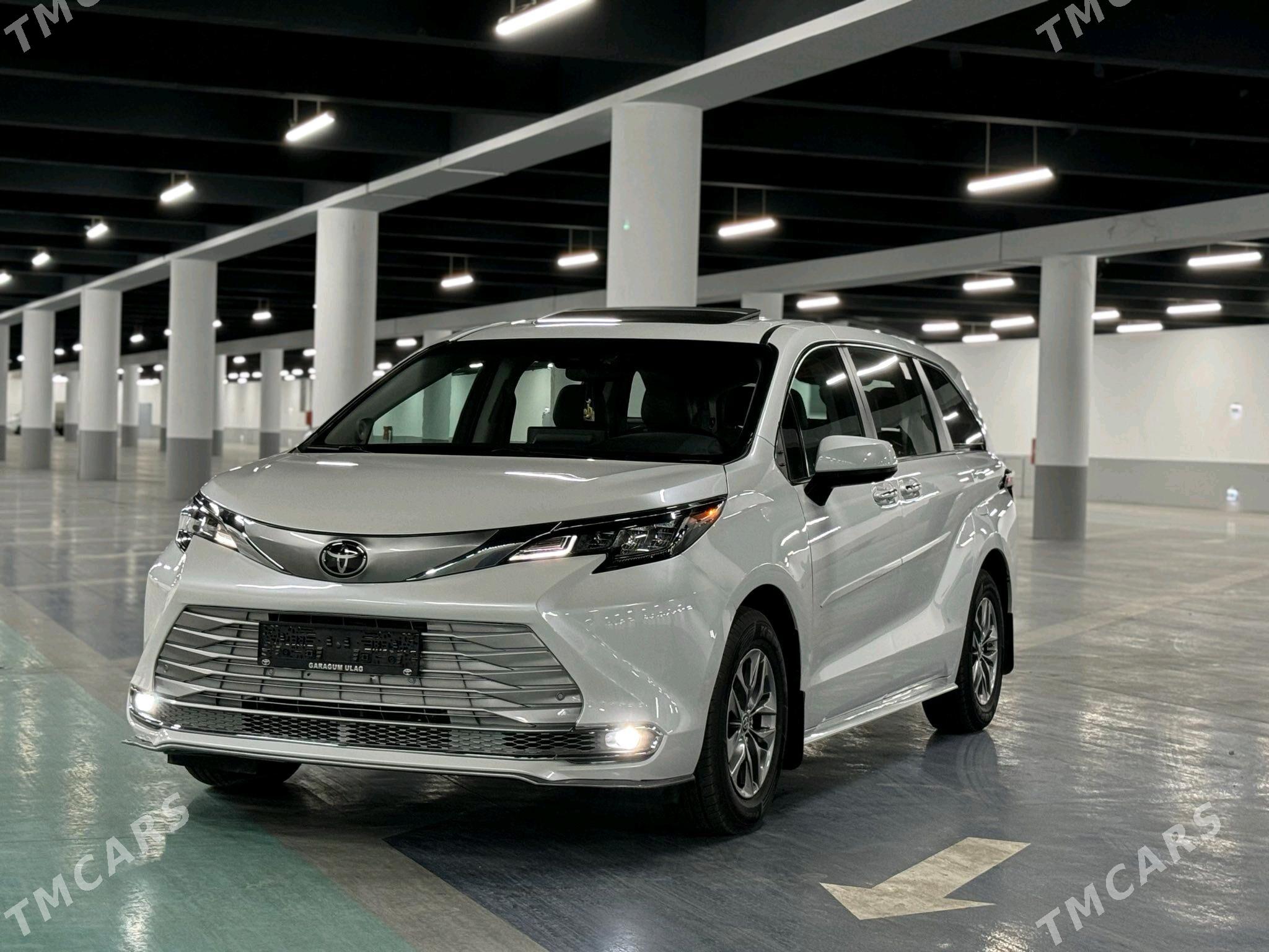Toyota Sienna 2022 - 550 000 TMT - Aşgabat - img 2