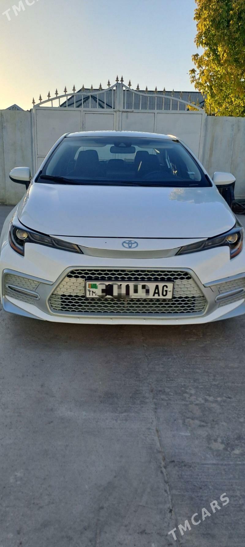 Toyota Corolla 2022 - 250 000 TMT - Büzmeýin - img 2