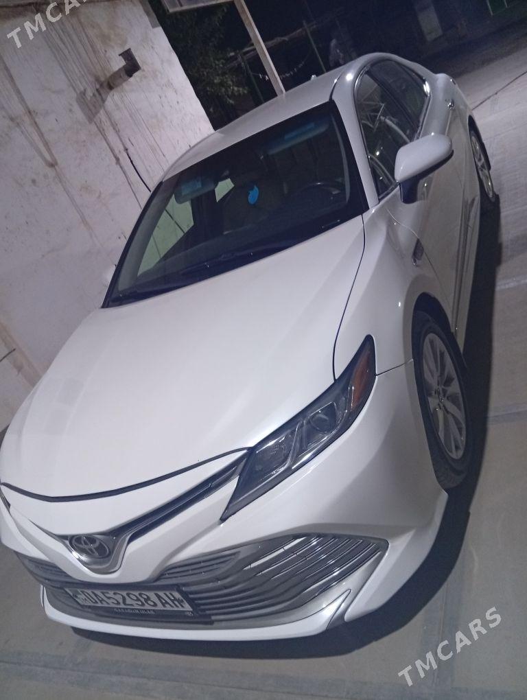 Toyota Camry 2018 - 270 000 TMT - Теджен - img 2