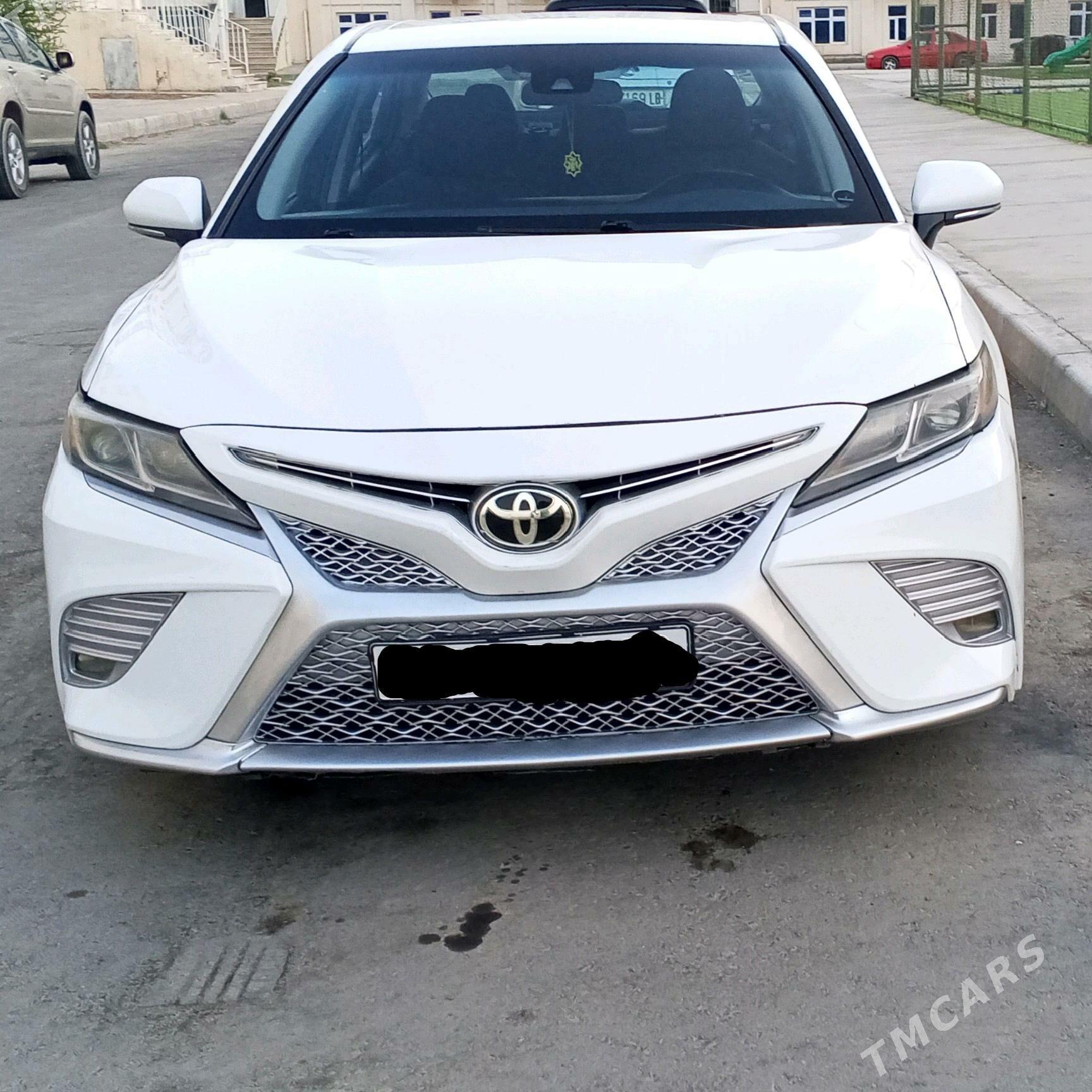 Toyota Camry 2018 - 278 000 TMT - Туркменабат - img 3