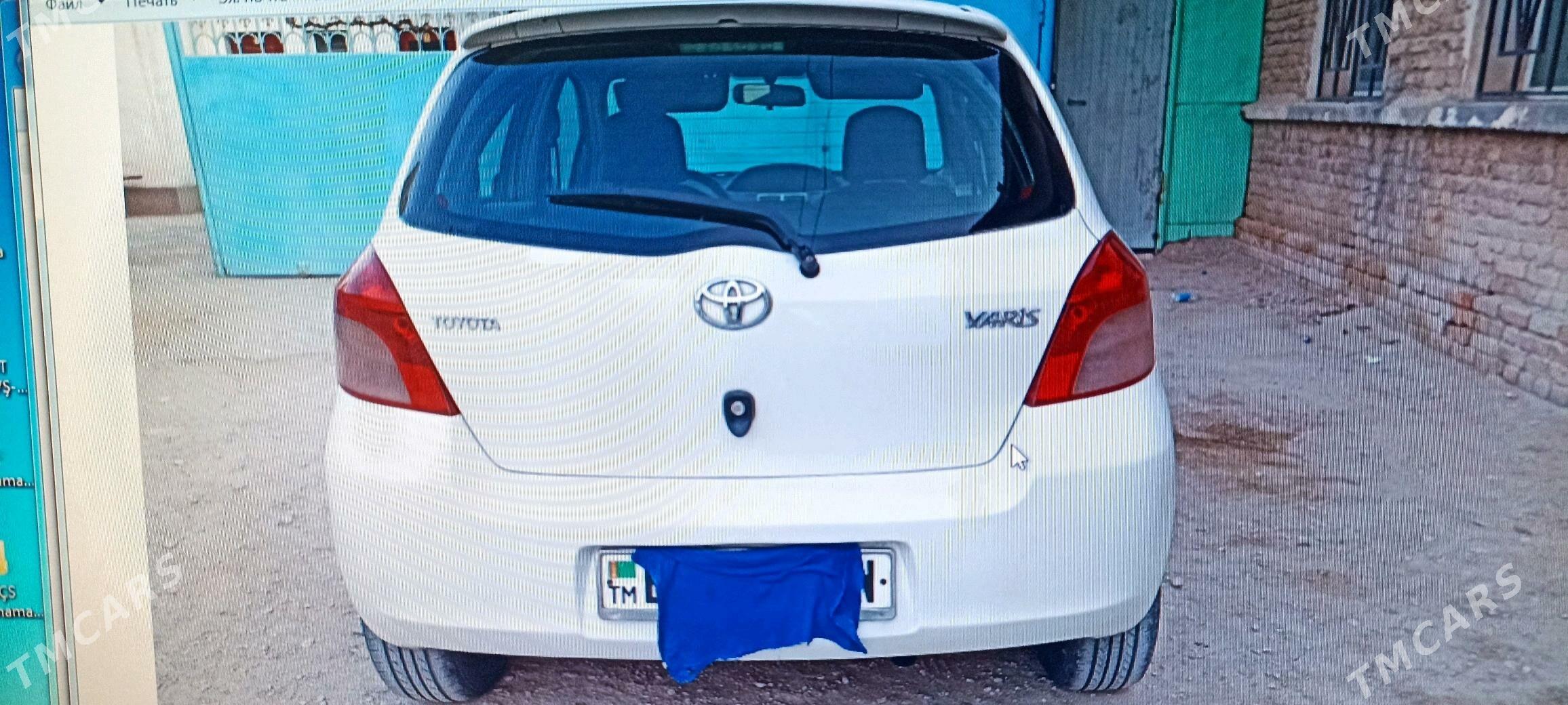 Toyota Yaris 2006 - 110 000 TMT - Балканабат - img 2