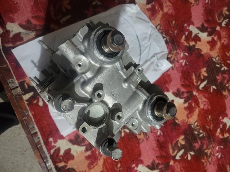 priora 16klapyn galowka 3 200 TMT - Бузмеин - img 1