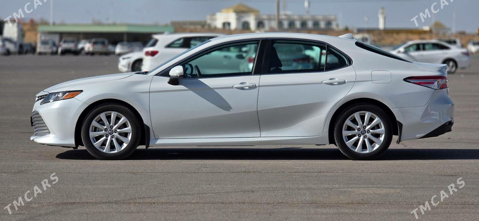 Toyota Camry 2020 - 315 000 TMT - Aşgabat - img 4