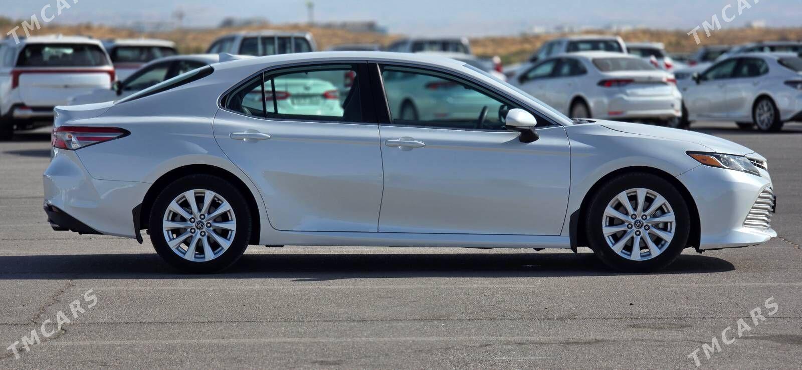 Toyota Camry 2020 - 315 000 TMT - Aşgabat - img 6