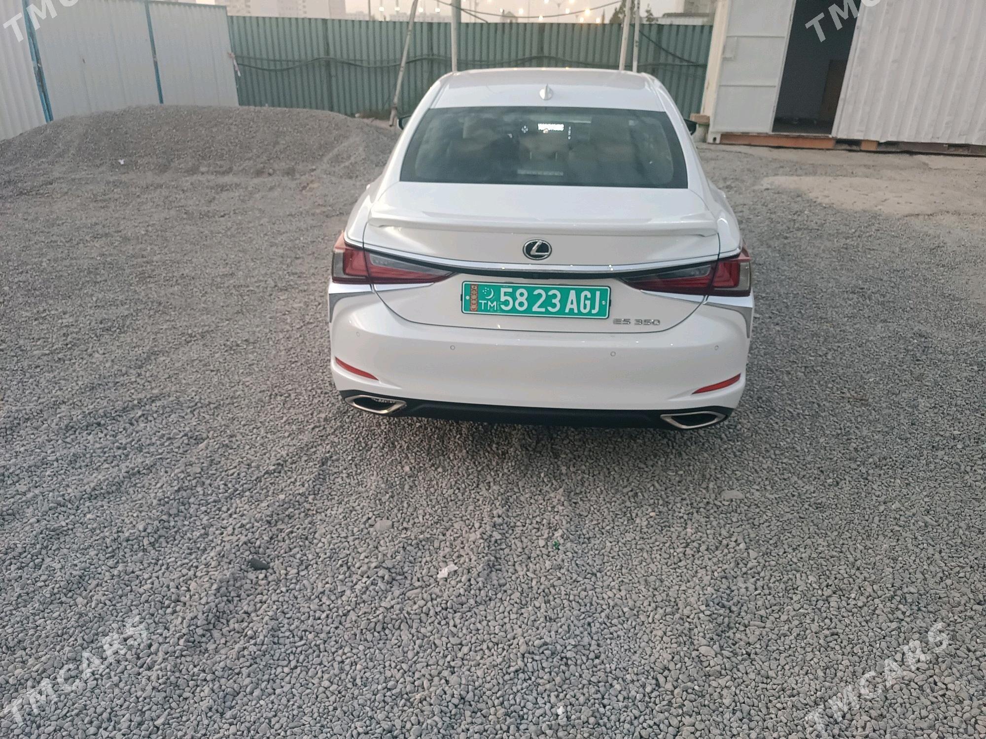 Lexus ES 350 2021 - 565 000 TMT - Gurtly - img 3