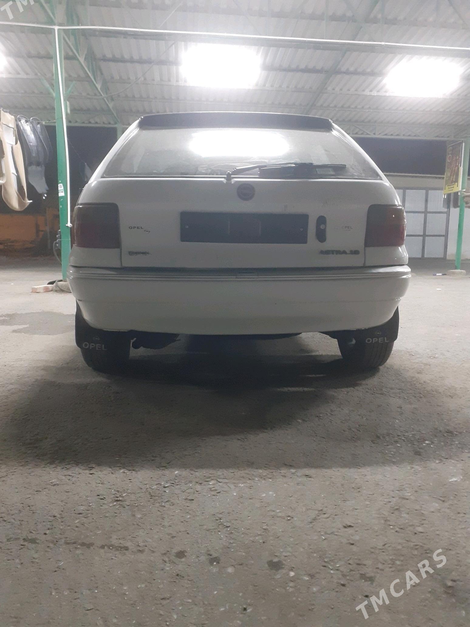 Opel Astra 1994 - 50 000 TMT - Хитровка - img 1