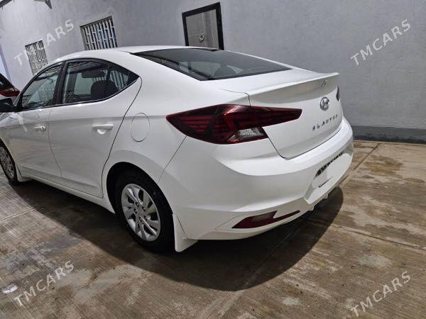 Hyundai Elantra 2020 - 210 000 TMT - Бузмеин ГРЭС - img 2