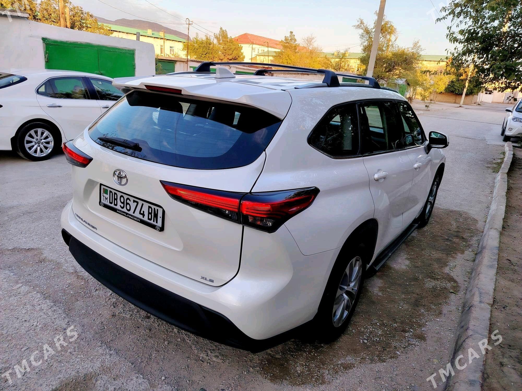 Toyota Highlander 2021 - 560 000 TMT - Балканабат - img 3