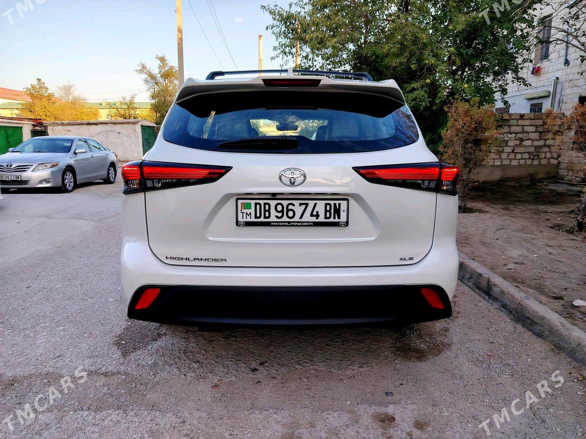 Toyota Highlander 2021 - 560 000 TMT - Балканабат - img 4