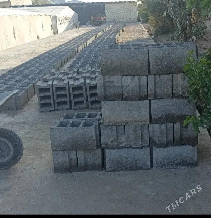 Beton kerpic - Мургап - img 1
