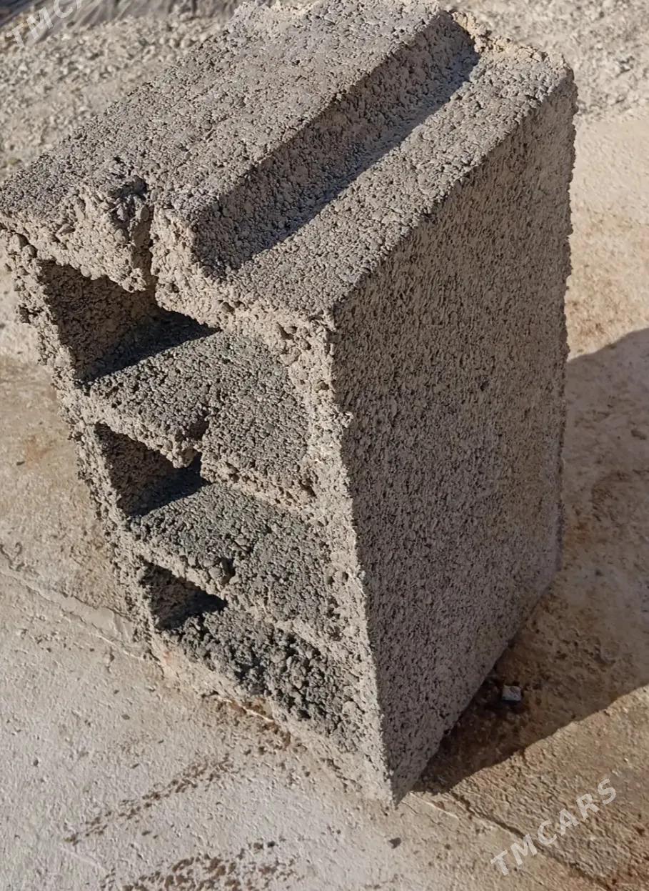 Beton kerpic - Мургап - img 3