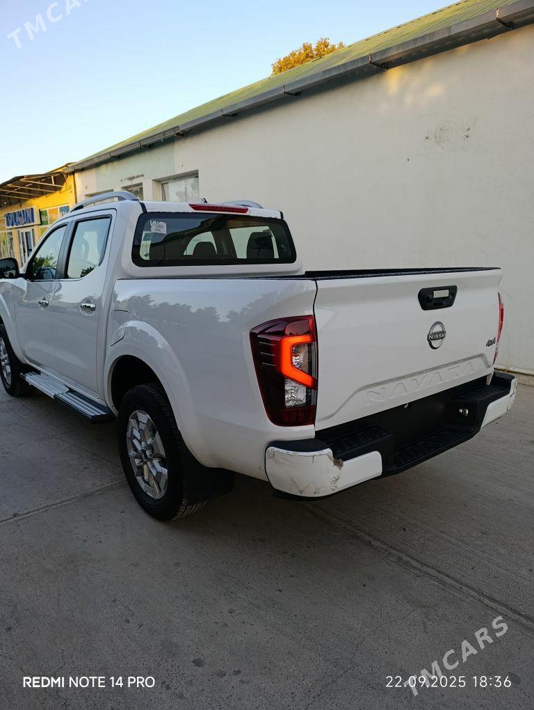 Nissan Navara 2024 - 450 000 TMT - Ашхабад - img 3