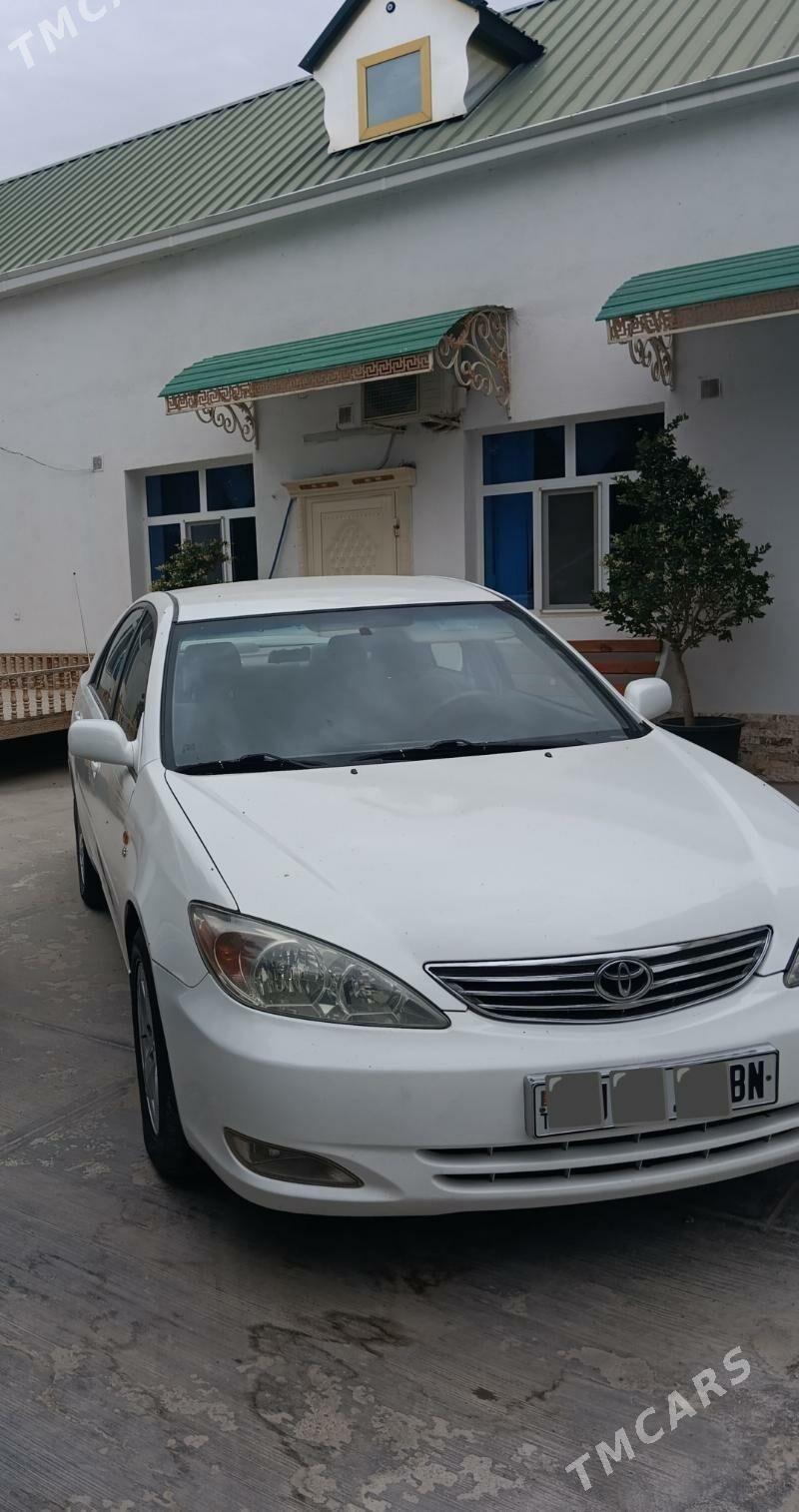 Toyota Camry 2003 - 200 000 TMT - Гызыларбат - img 1