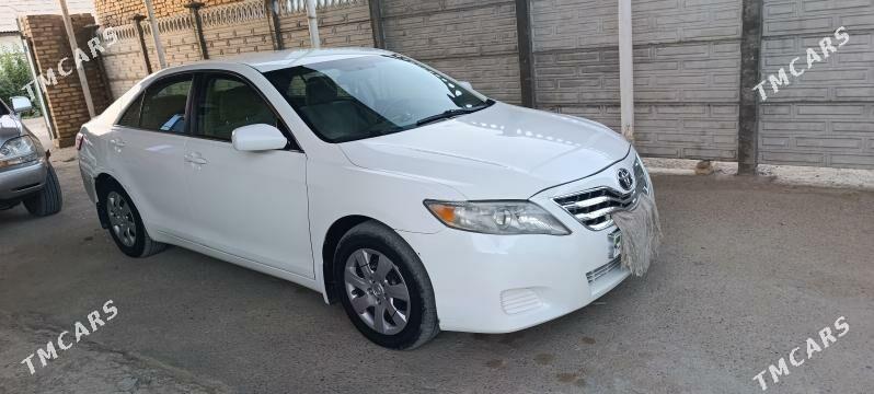 Toyota Camry 2010 - 180 000 TMT - Мары - img 9